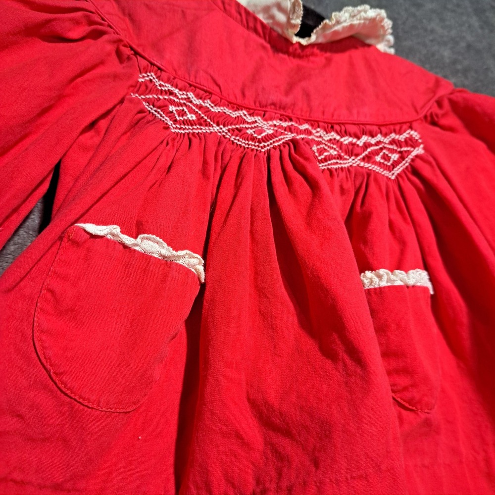 VTG Polly Flinders Red Smocked Dress Girls 12M Lace Collar Long Sleeve Pockets - Picture 4 of 6